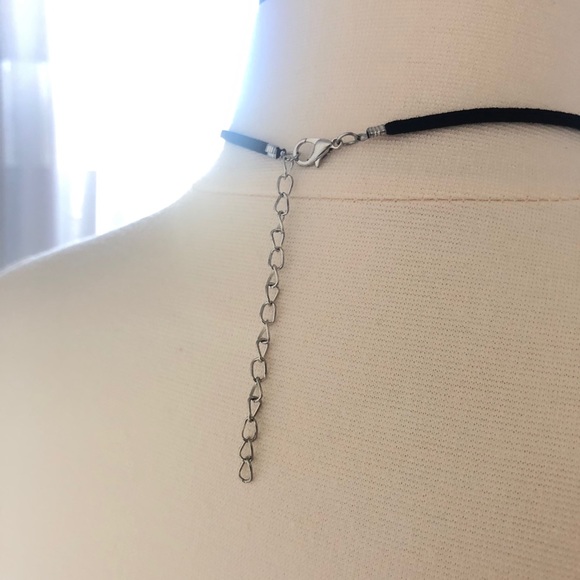 Blue Apatite Stone Pendant Necklace - Picture 4 of 5